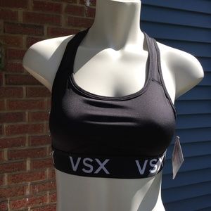 NWT - Victoria Sport Black Sports Bra Size…
